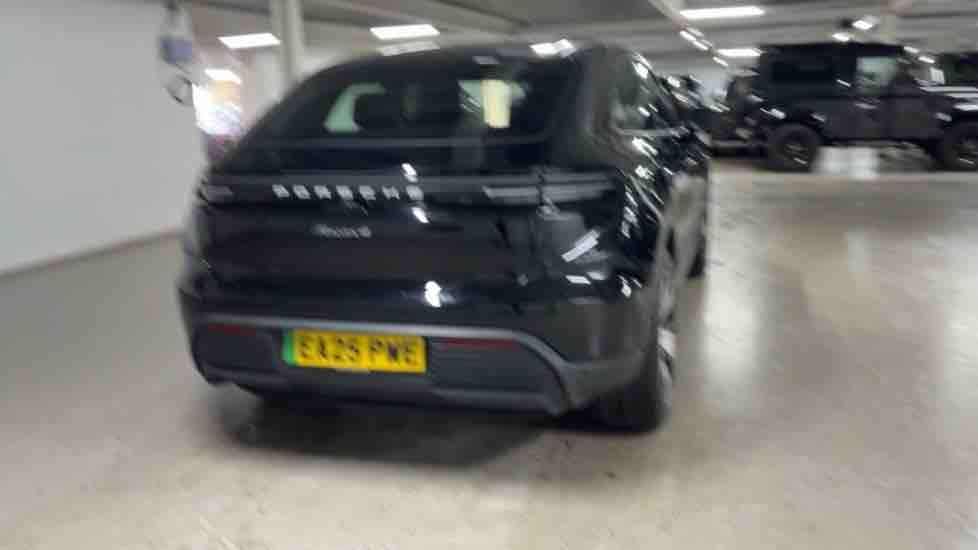 More views of Porsche Macan