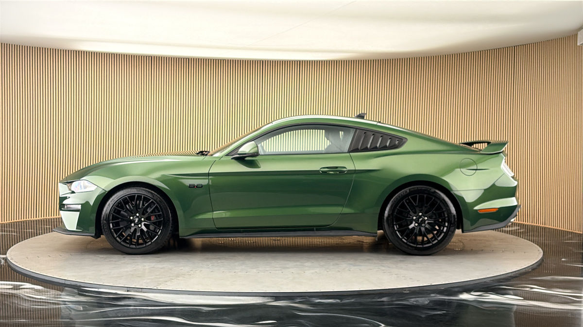 Ford Mustang Image 15