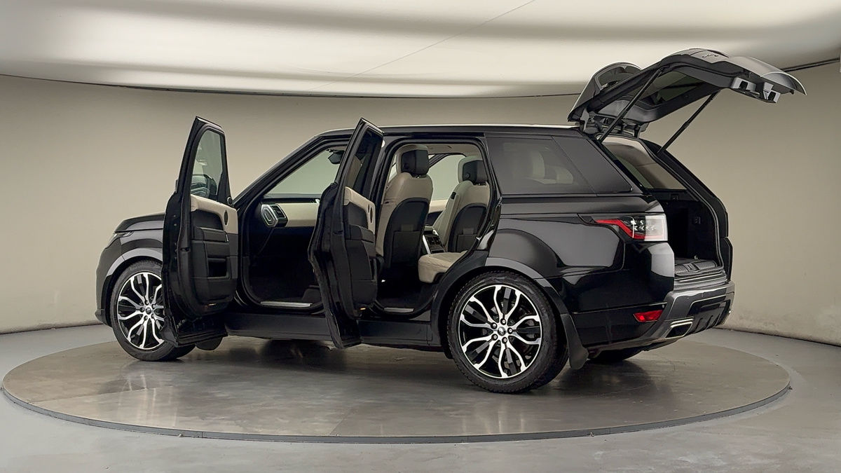 More views of Land Rover Range Rover Sport