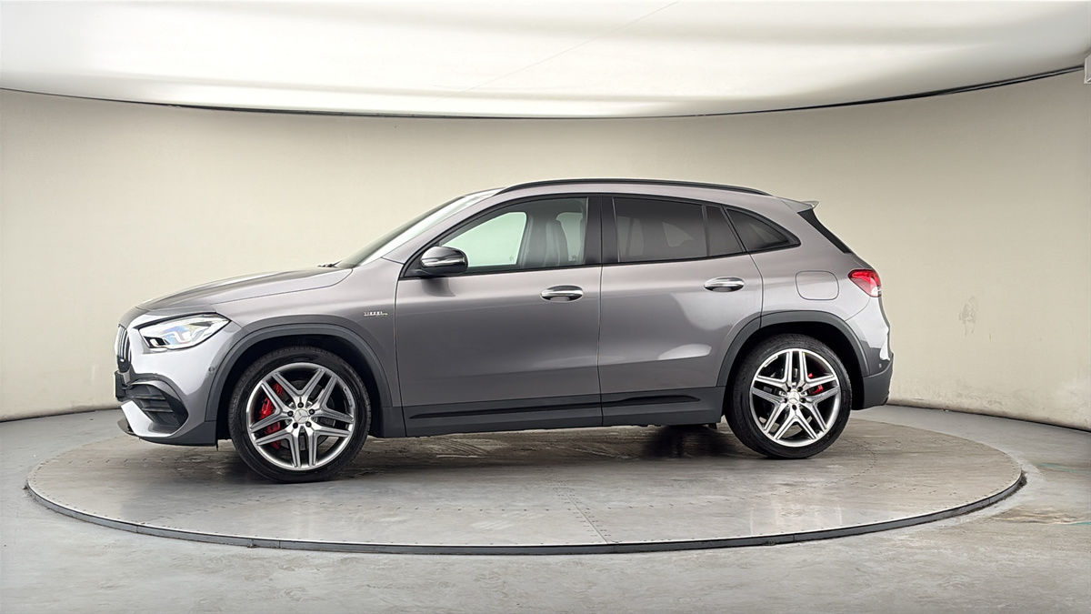 More views of Mercedes-Benz GLA