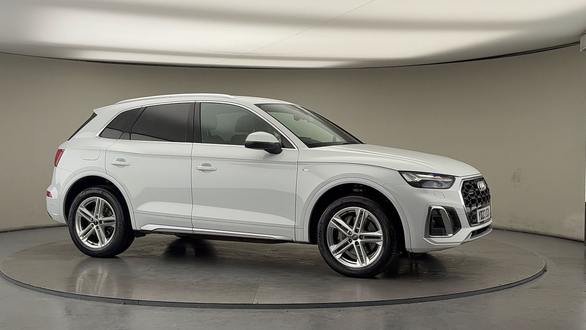 More views of Audi Q5