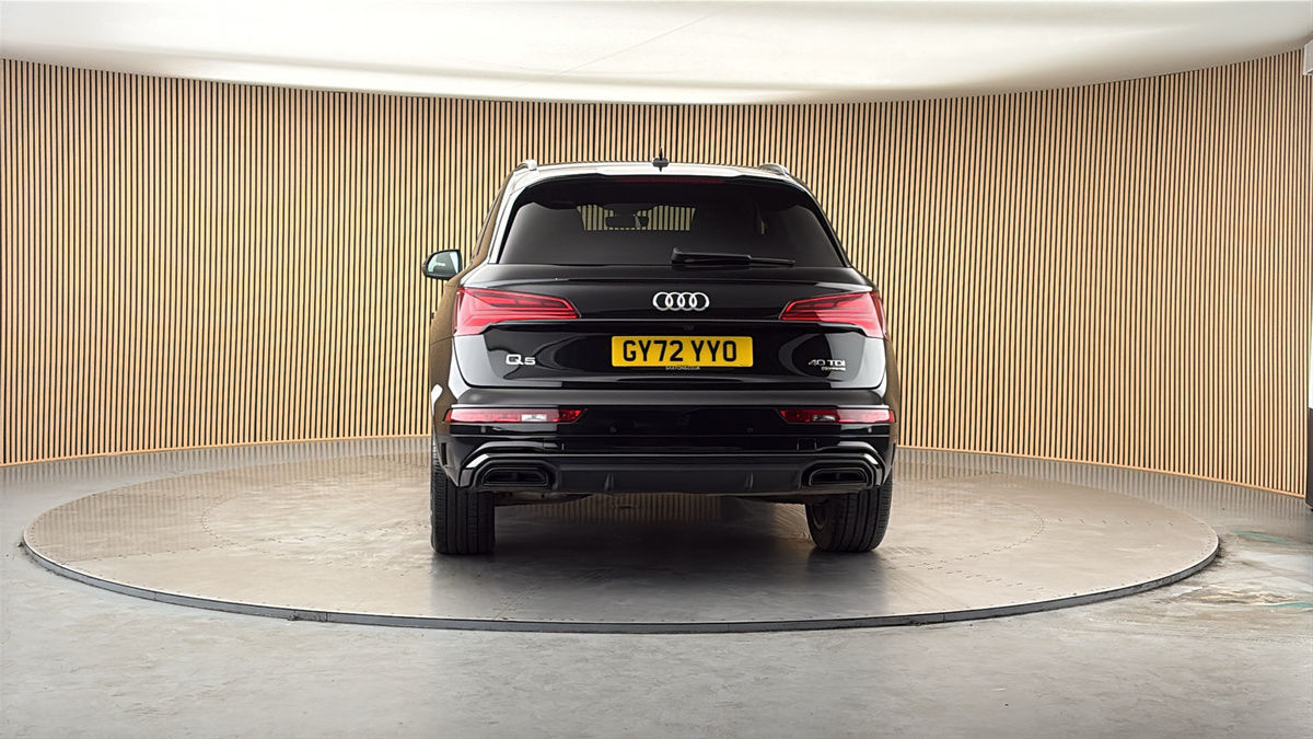 More views of Audi Q5