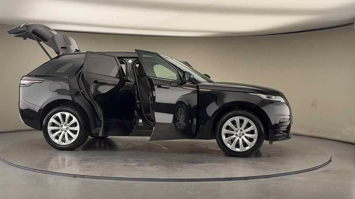 More views of Land Rover Range Rover Velar