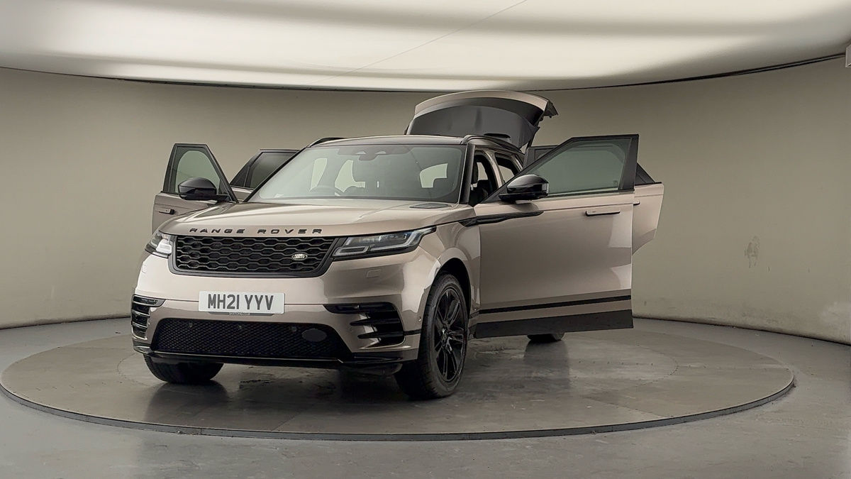 More views of Land Rover Range Rover Velar