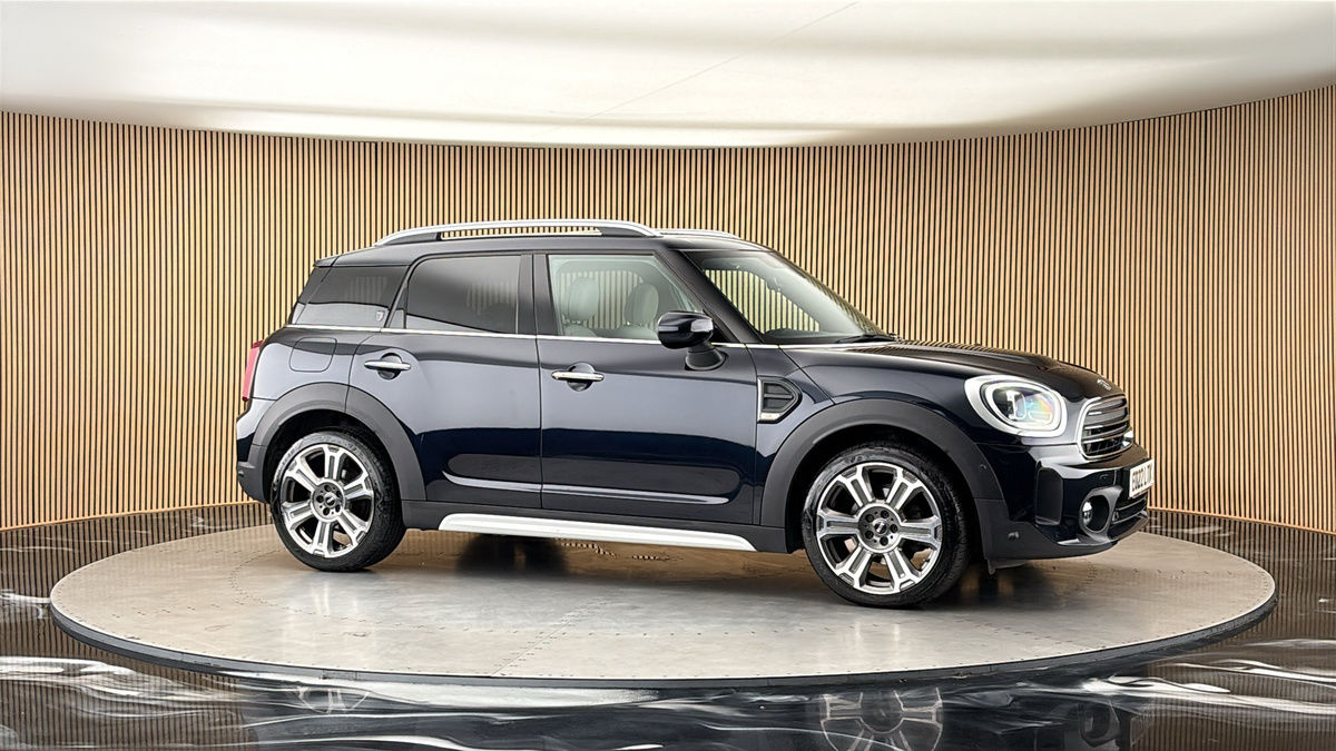 More views of MINI Countryman