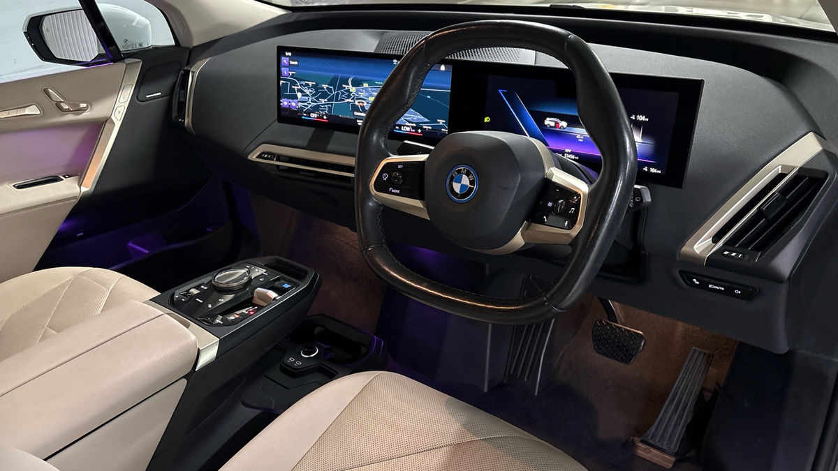 BMW iX Image 5