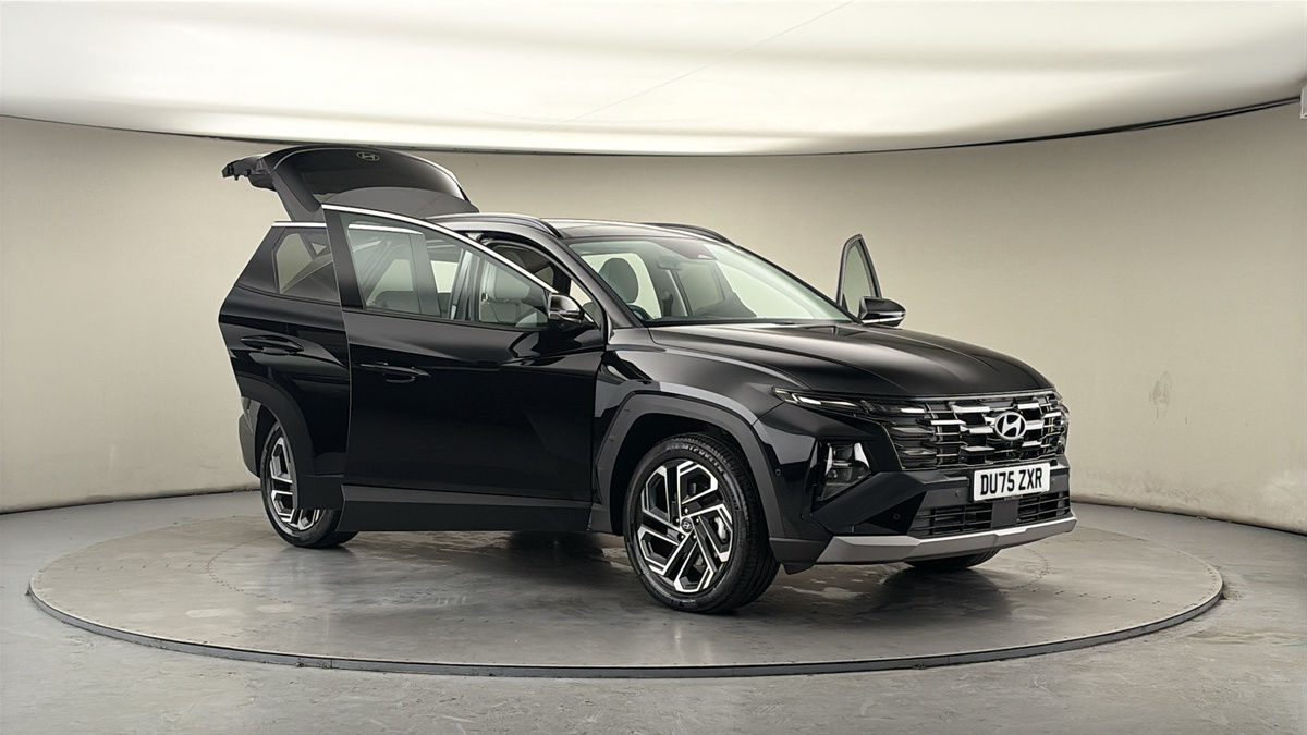 More views of Hyundai TUCSON