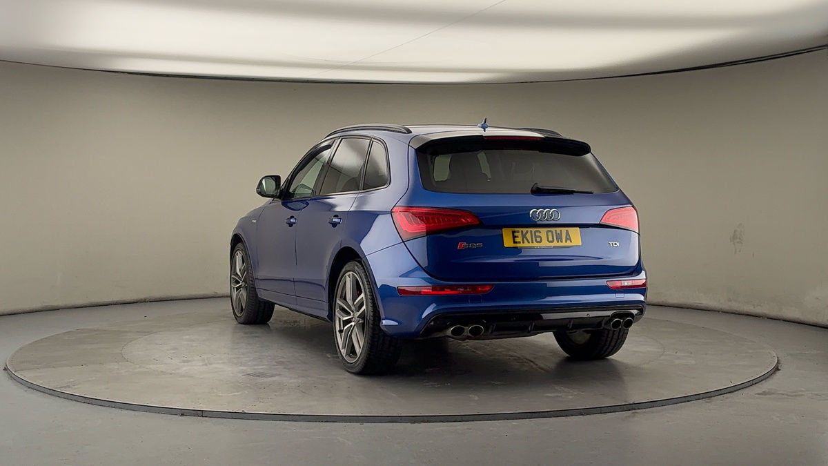 More views of Audi SQ5