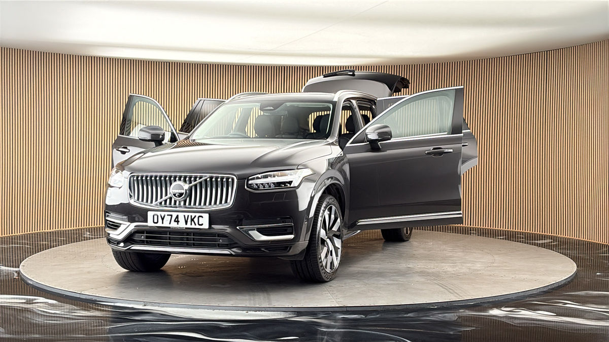 More views of Volvo XC90