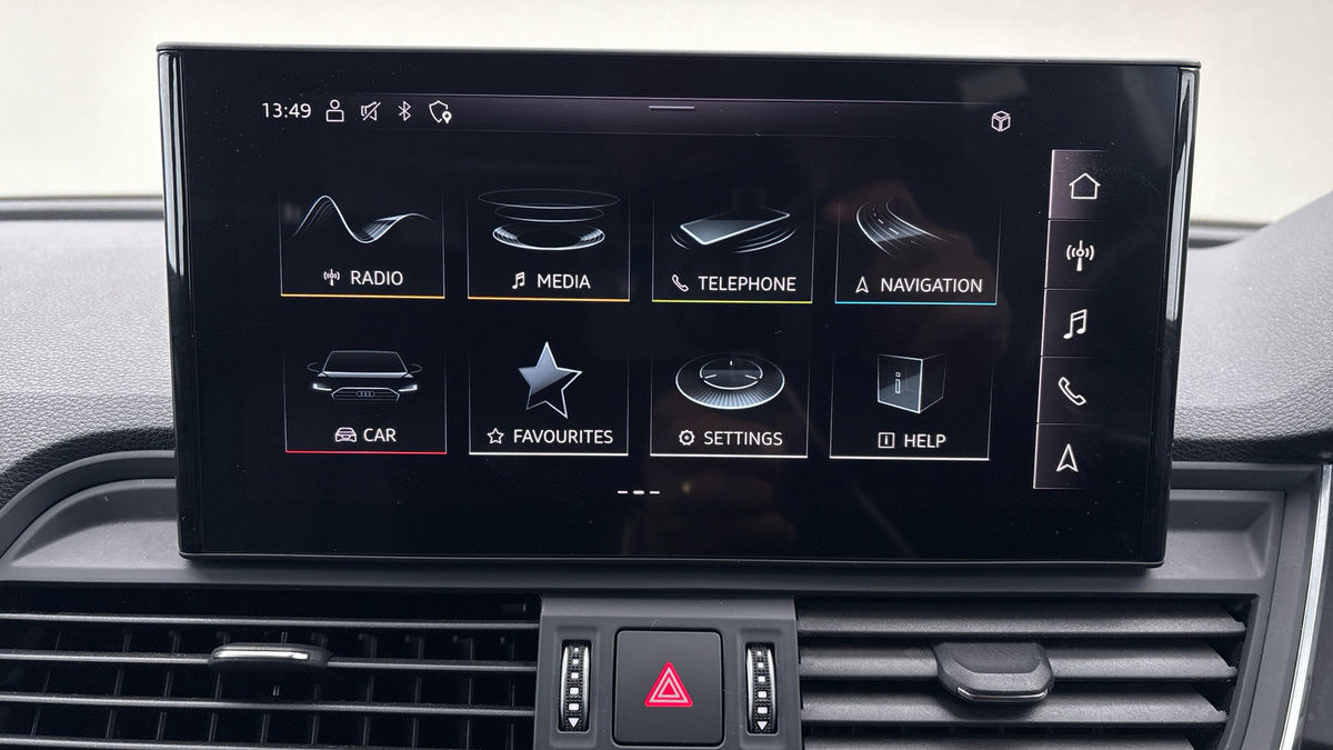 Audi Q5 Image 17