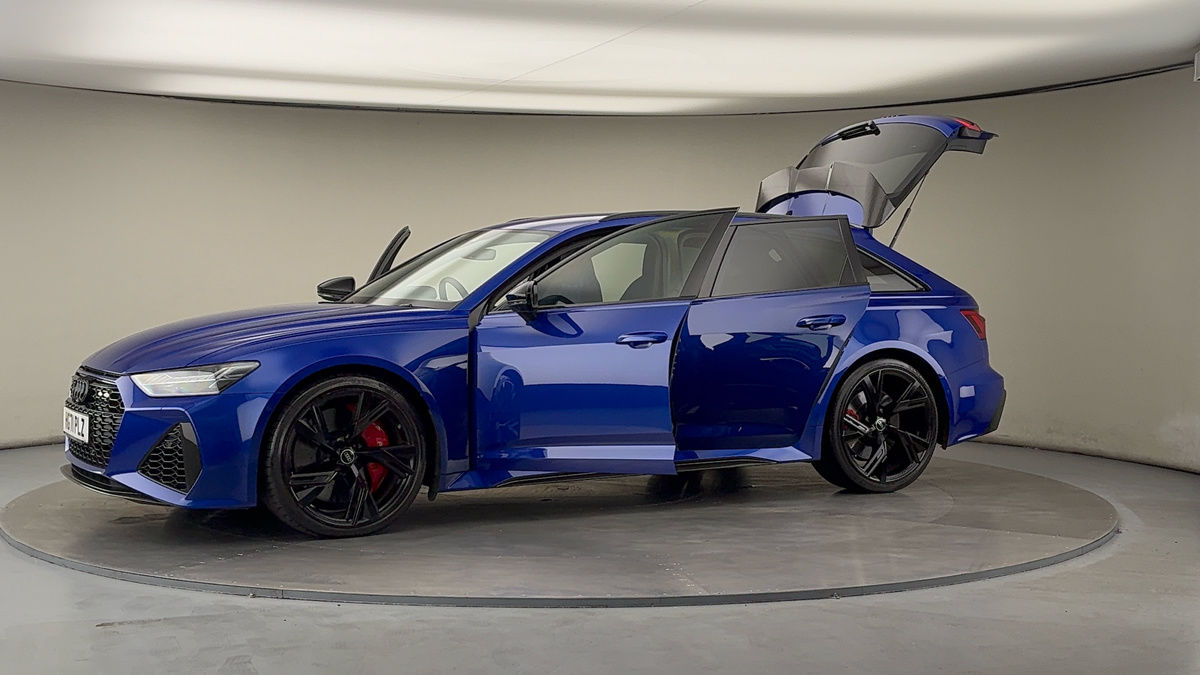 More views of Audi RS6 Avant