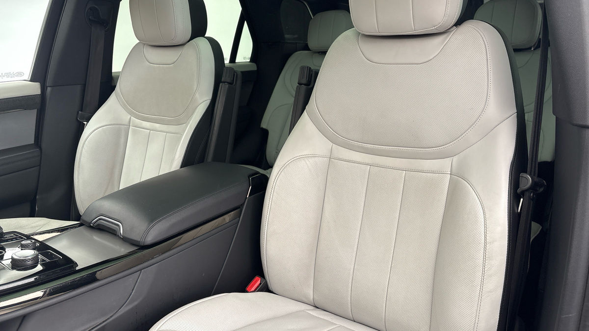 Land Rover Range Rover Sport Image 7