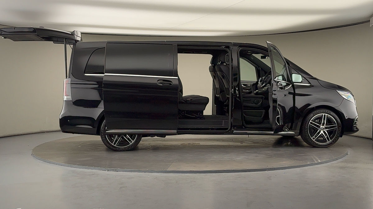 More views of Mercedes-Benz V Class