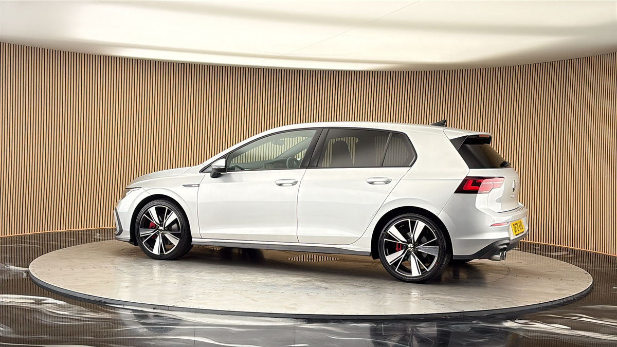 More views of Volkswagen Golf
