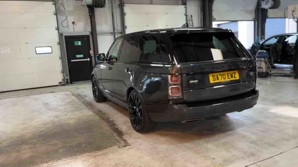 More views of Land Rover Range Rover