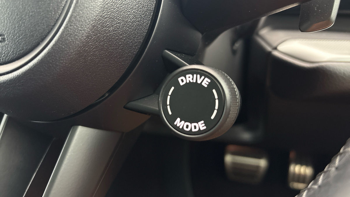 Porsche Cayenne Image 30