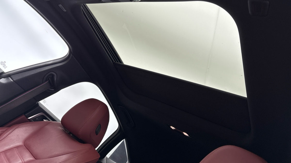 BMW i4 Image 6