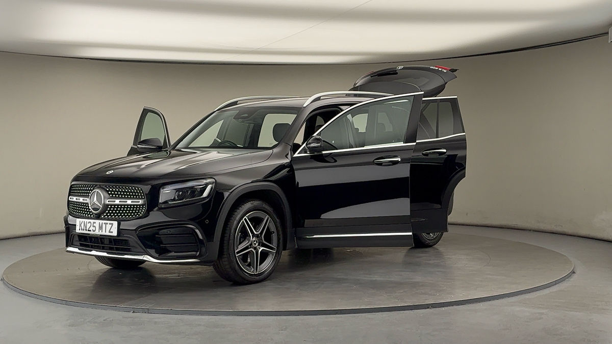 More views of Mercedes-Benz GLB