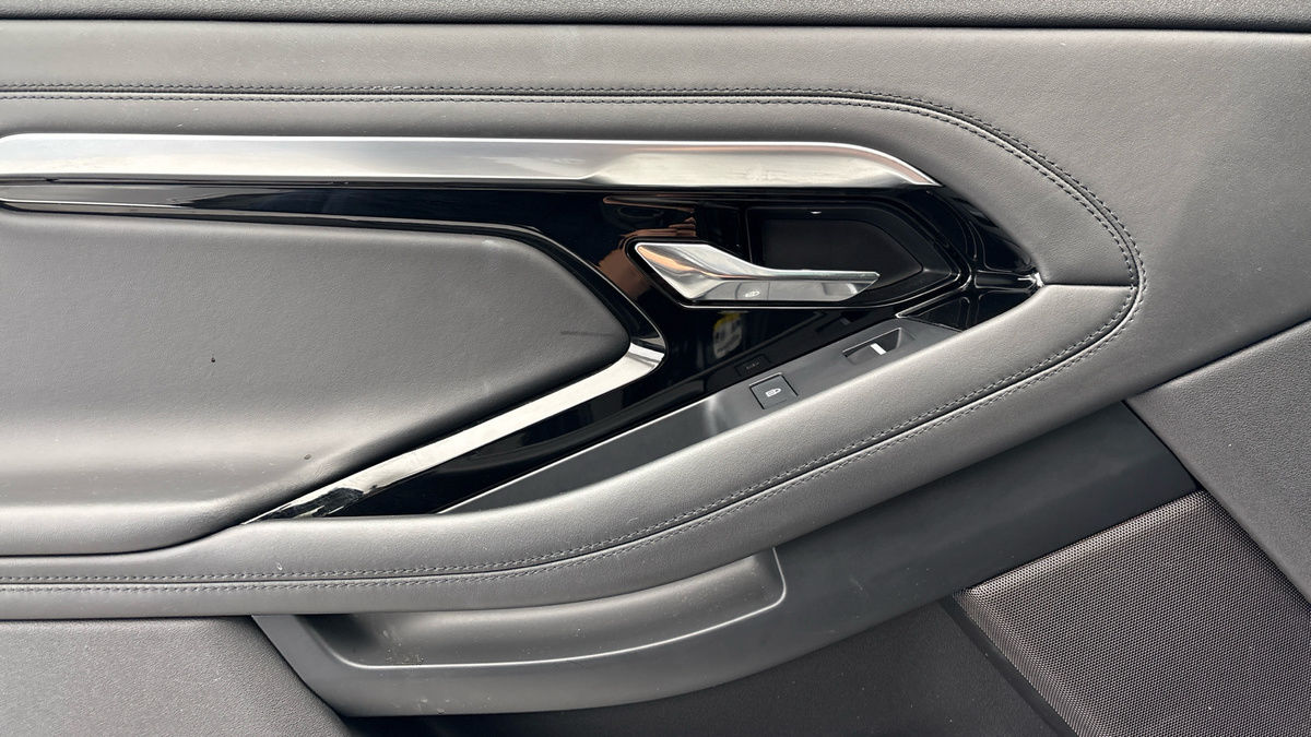 Land Rover Range Rover Evoque Image 19