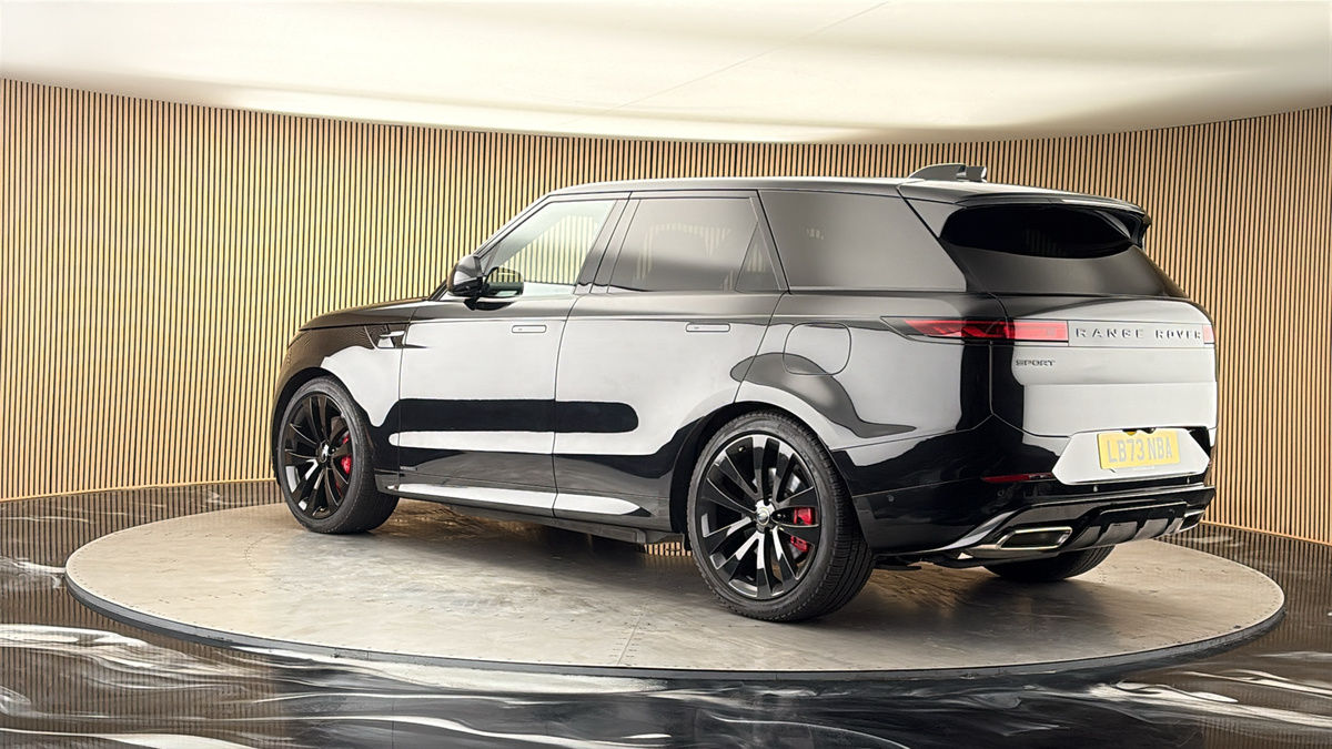 More views of Land Rover Range Rover Sport