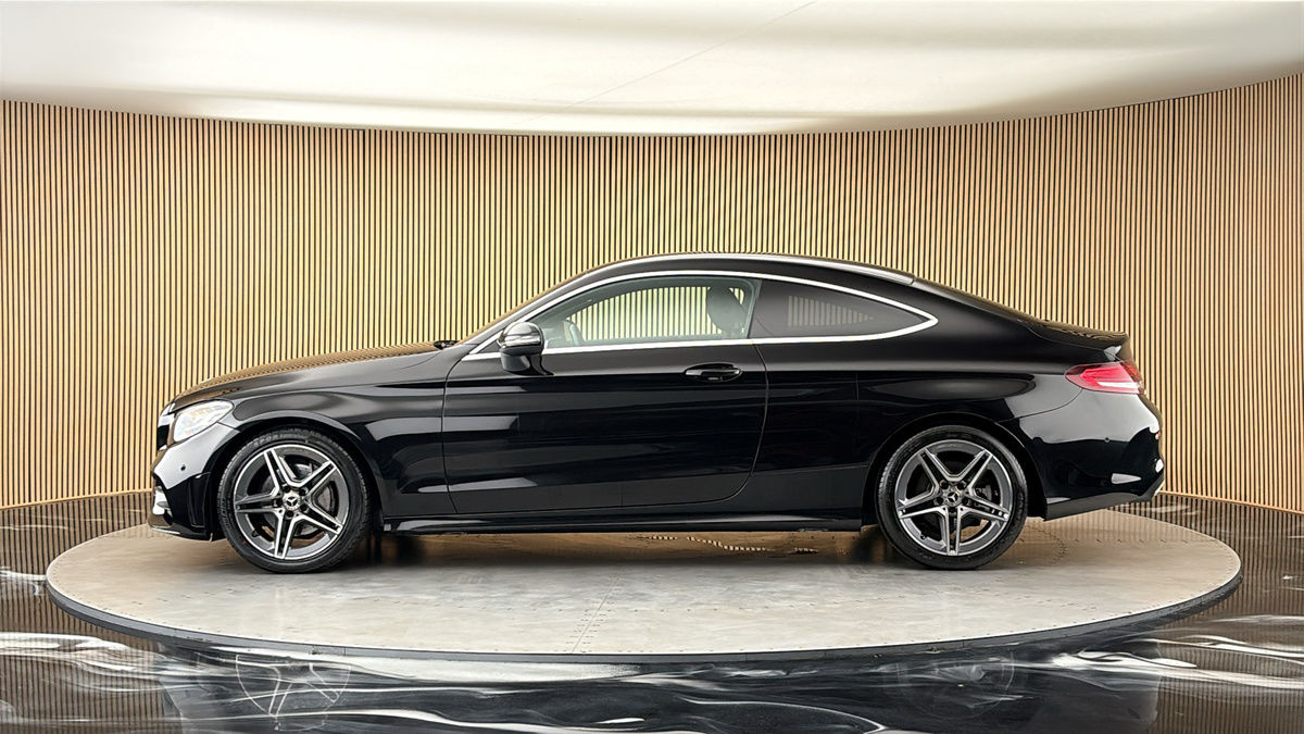 Mercedes-Benz C Class Image 15
