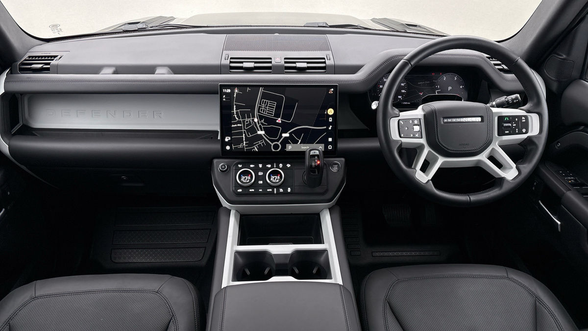 Land Rover Defender 110 Urban Image 12