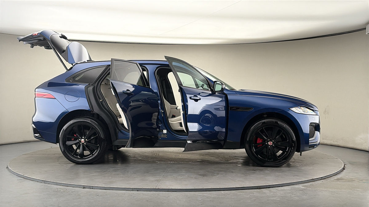 More views of Jaguar F-PACE