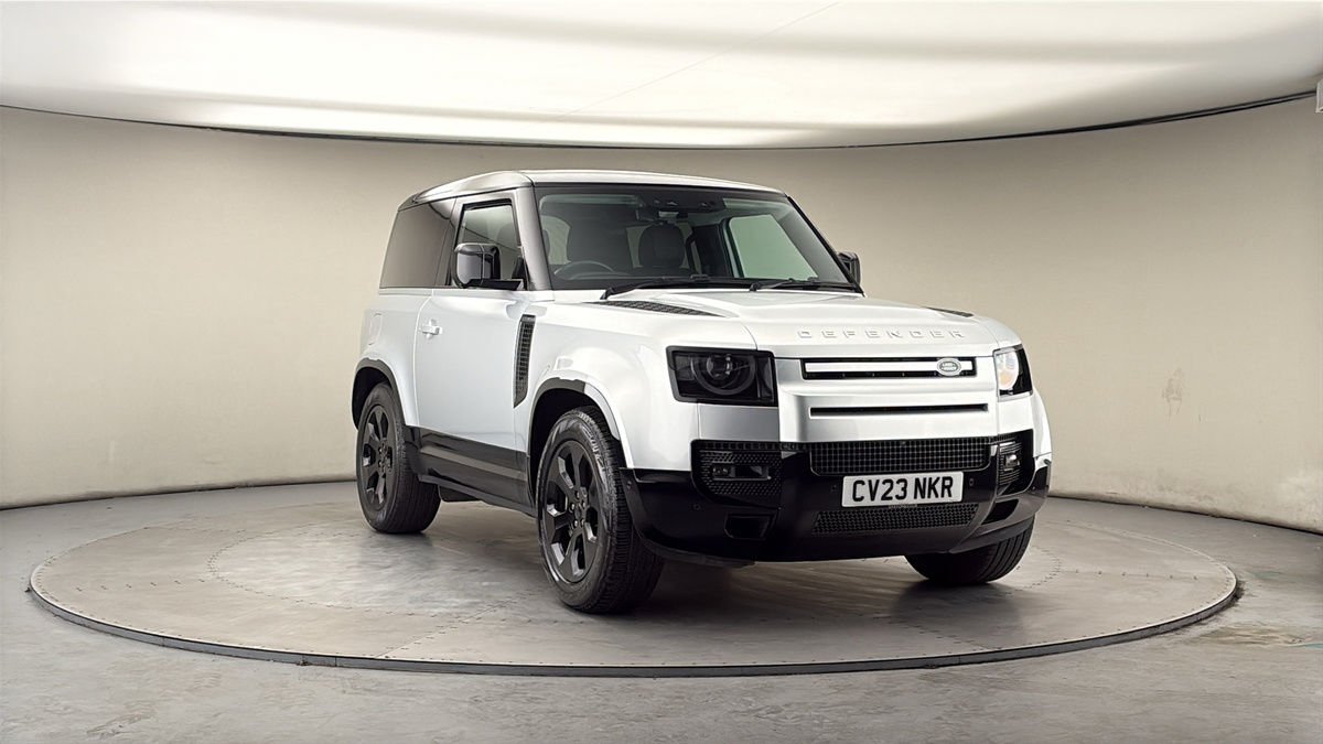 More views of Land Rover Defender 90