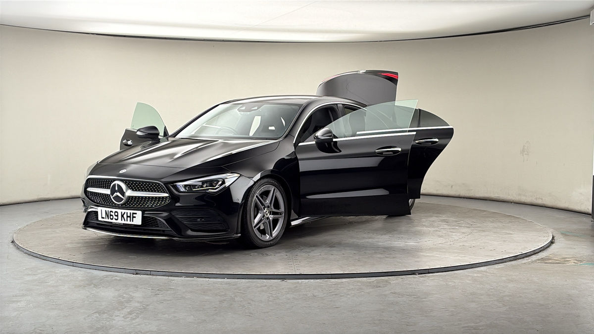 More views of Mercedes-Benz CLA