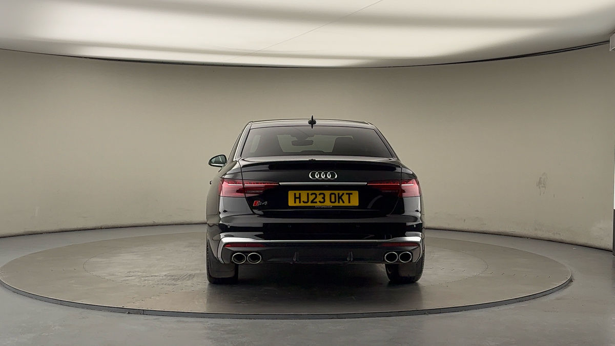 More views of Audi S4