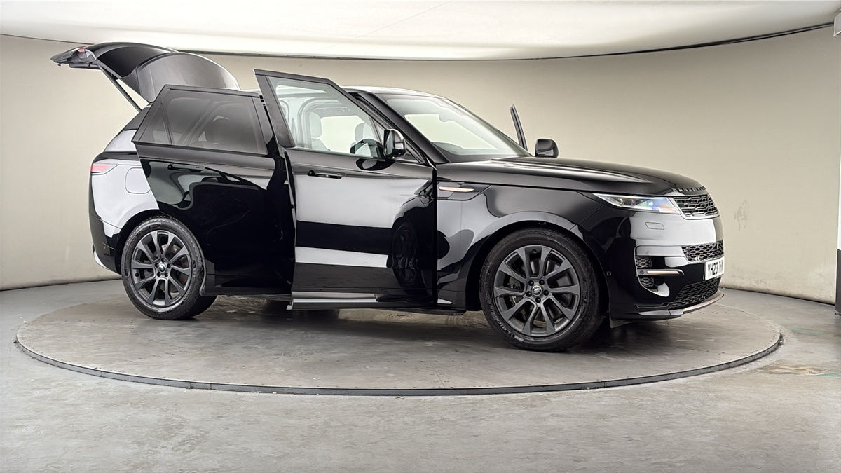 More views of Land Rover Range Rover Sport