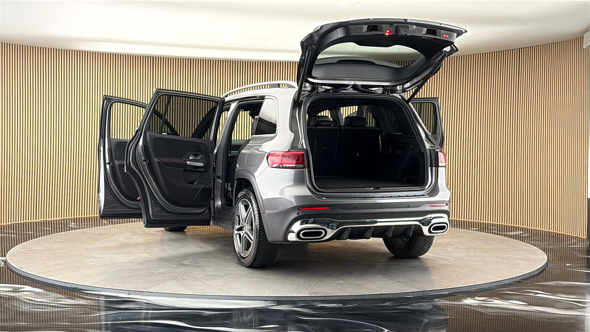 More views of Mercedes-Benz GLB