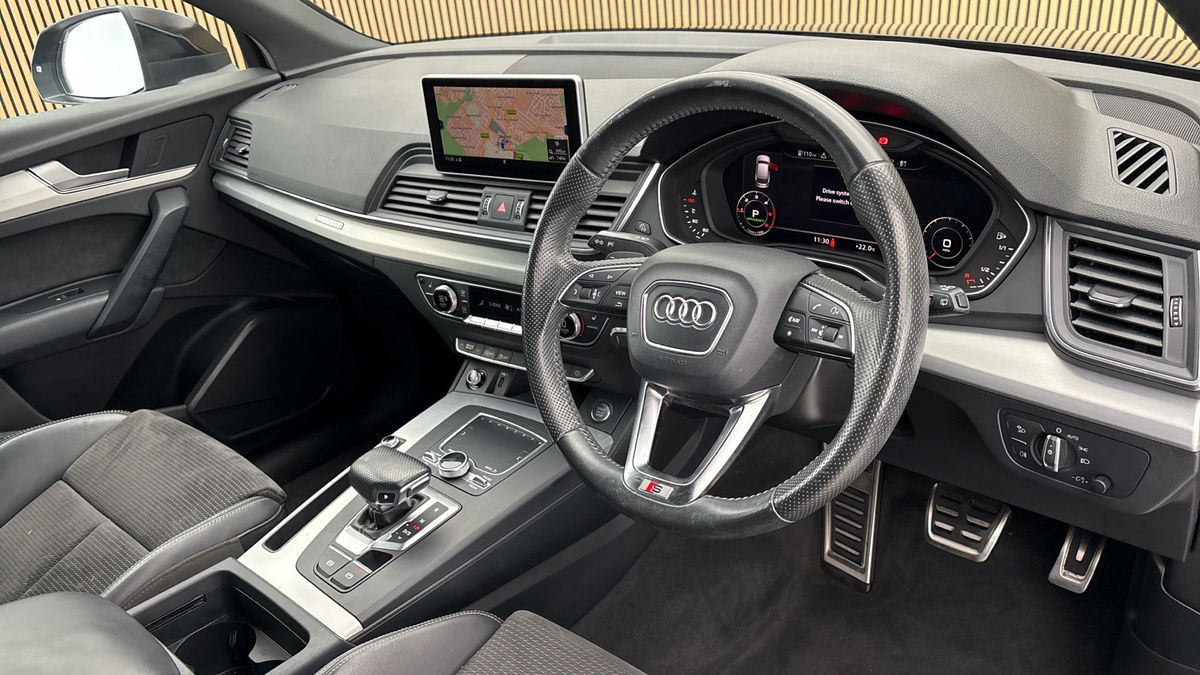 Audi Q5 Image 5