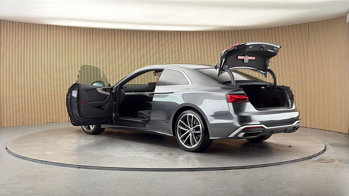 More views of Audi A5