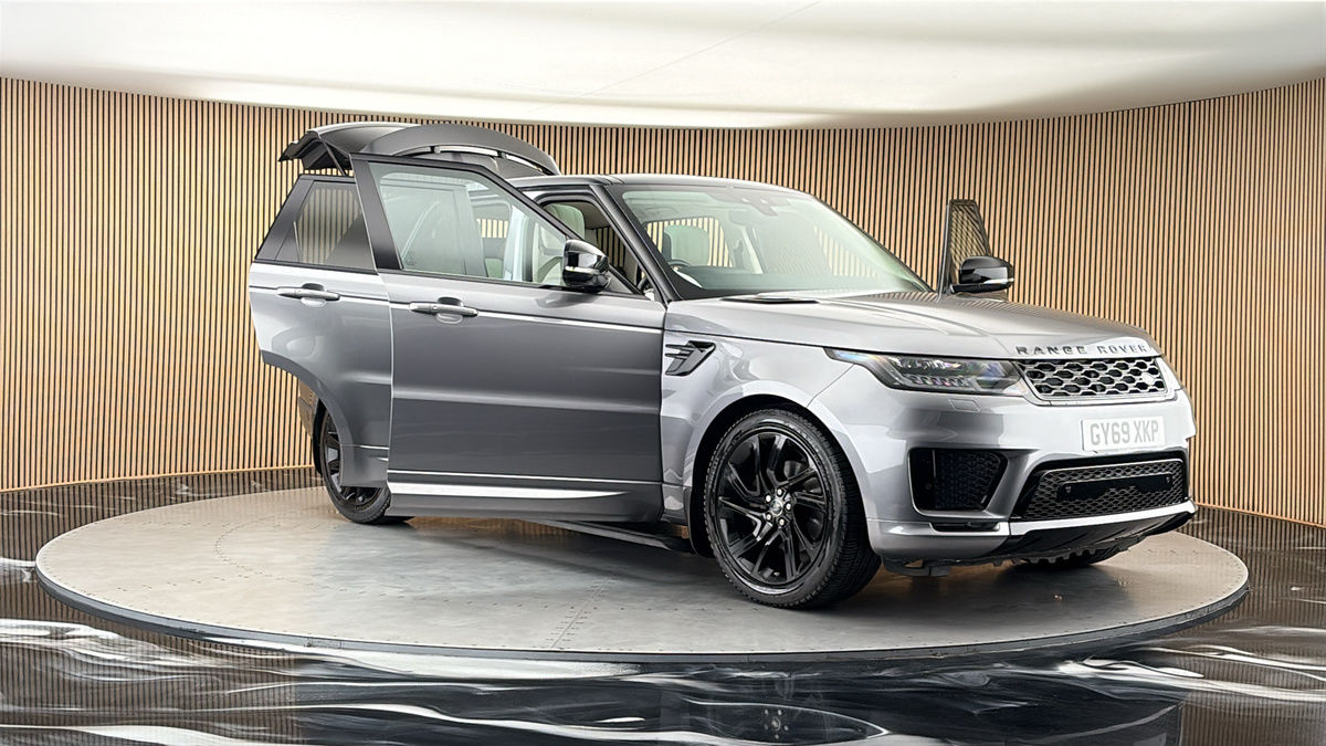 More views of Land Rover Range Rover Sport
