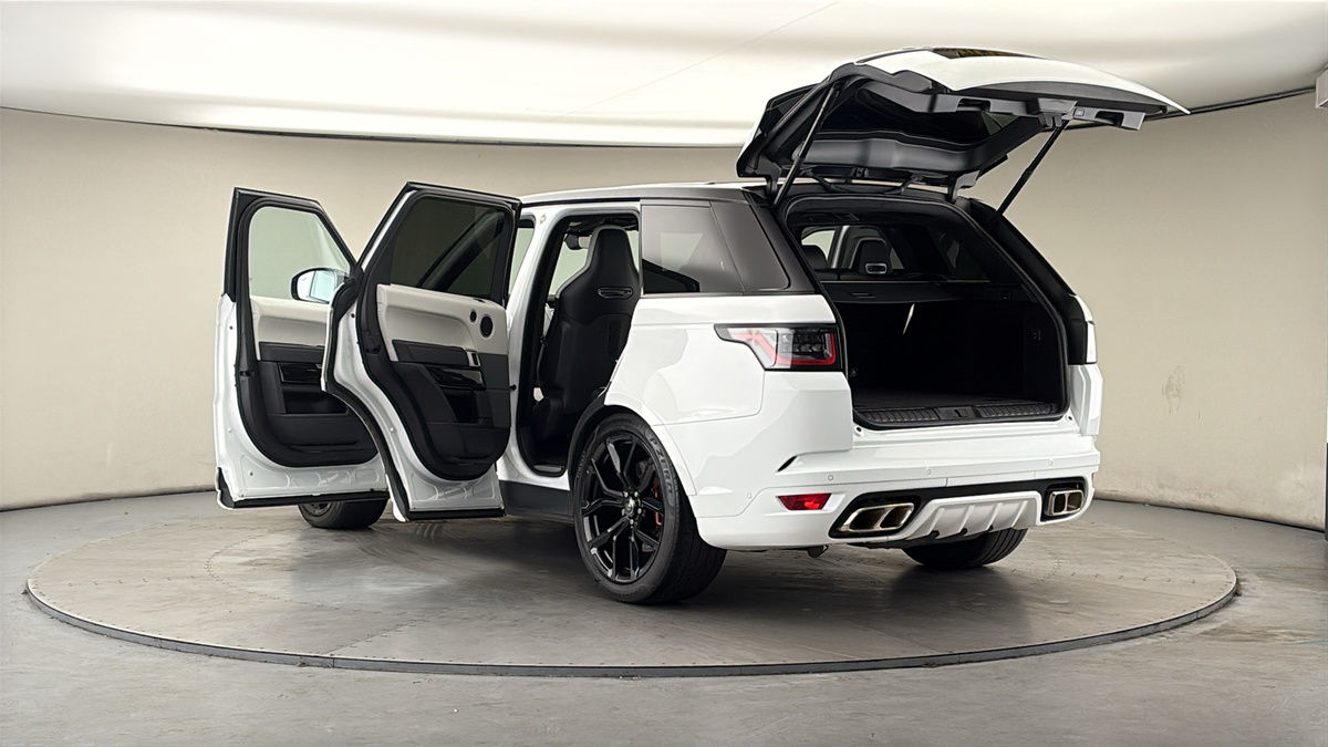 Land Rover Range Rover Sport Image 23