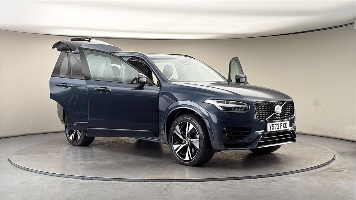 More views of Volvo XC90