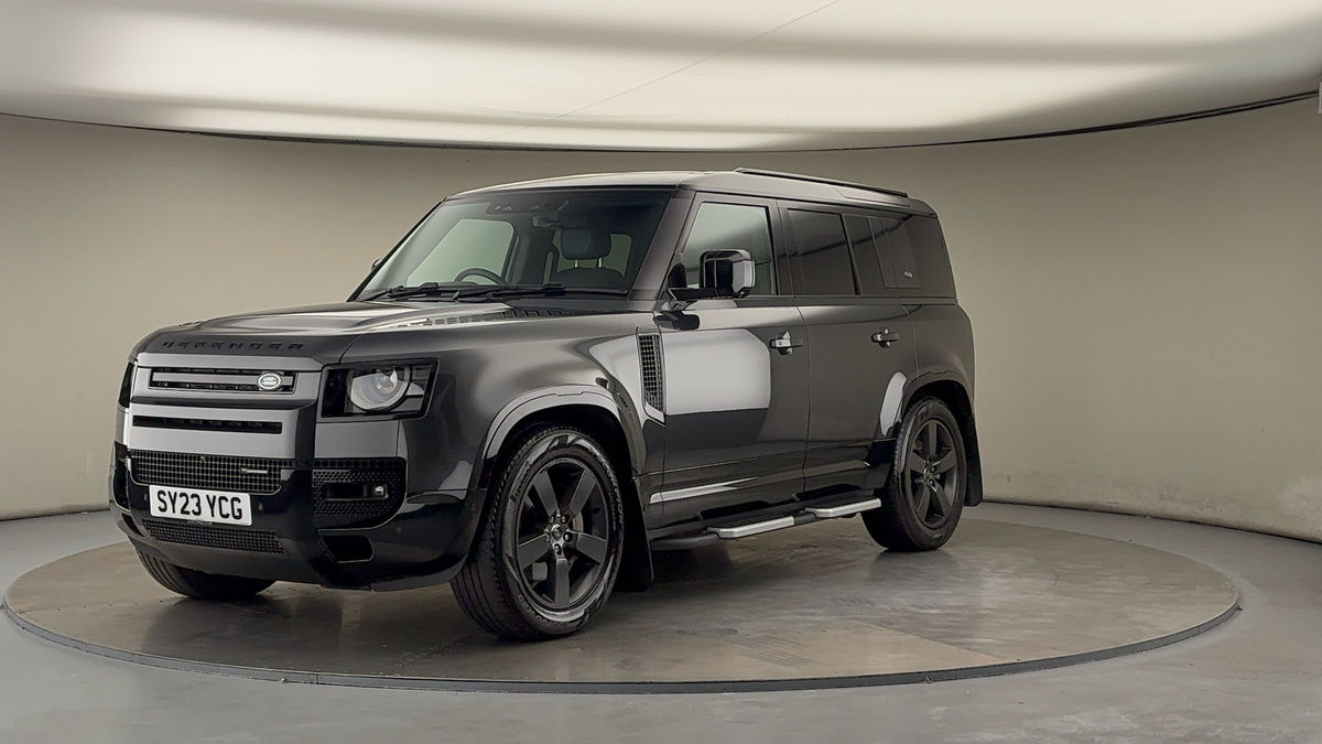More views of Land Rover Defender 110