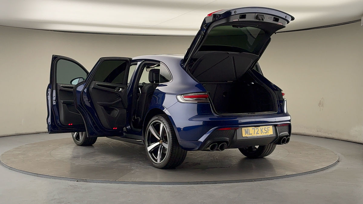 Porsche Macan Image 23