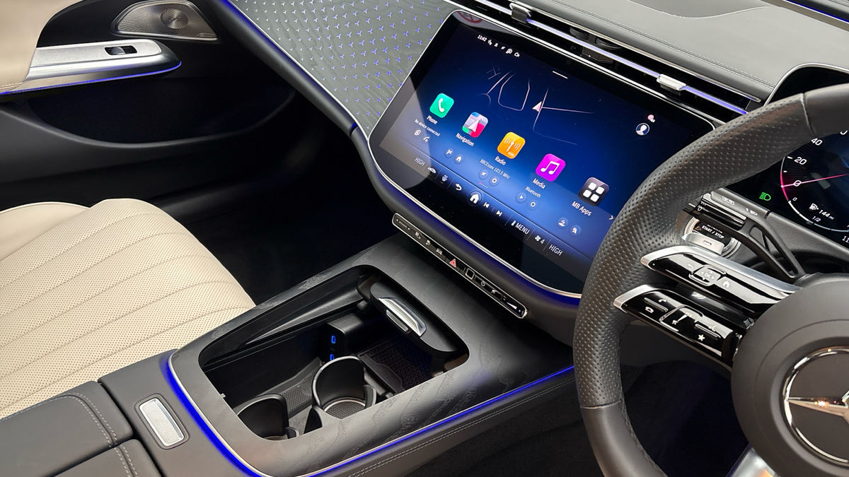 Mercedes-Benz E Class Image 18