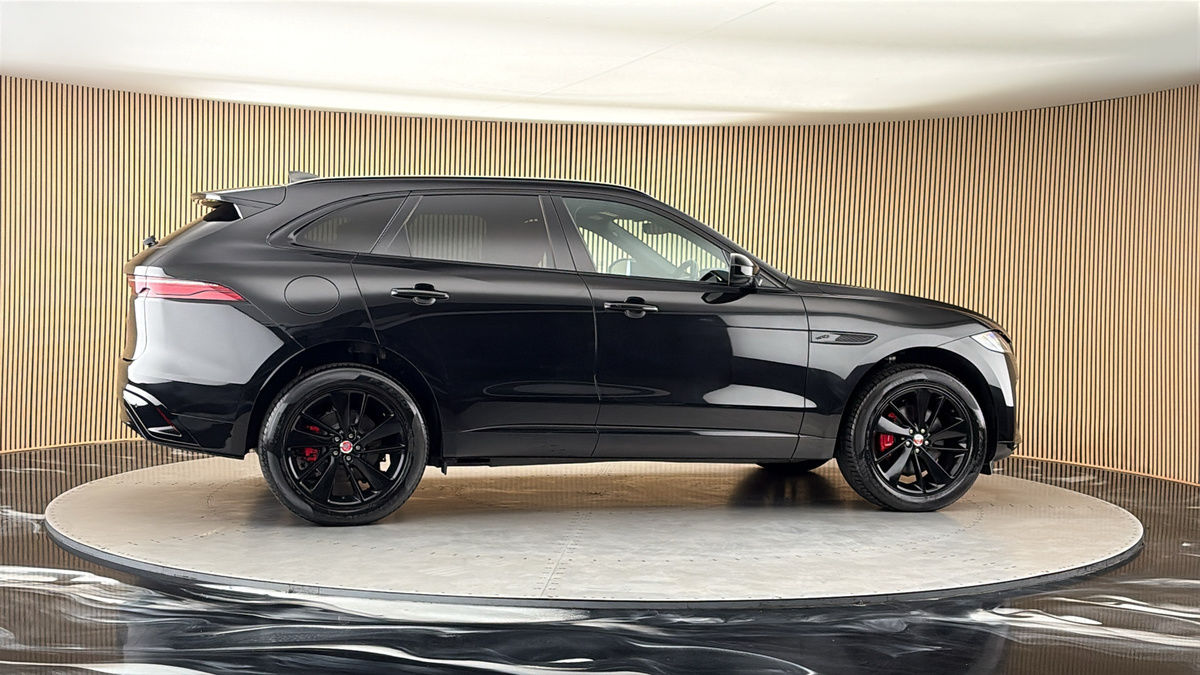 More views of Jaguar F-PACE