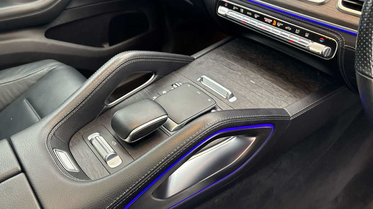 Mercedes-Benz GLE Image 18