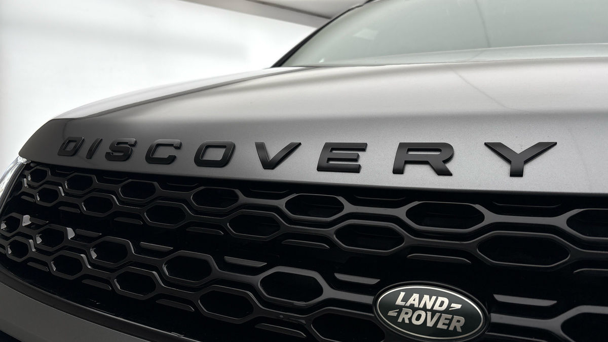 Land Rover Discovery Sport Image 24
