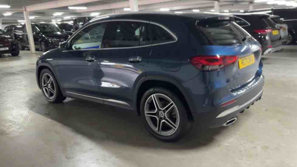 More views of Mercedes-Benz GLA