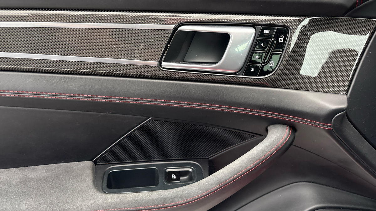 Porsche Panamera Image 19