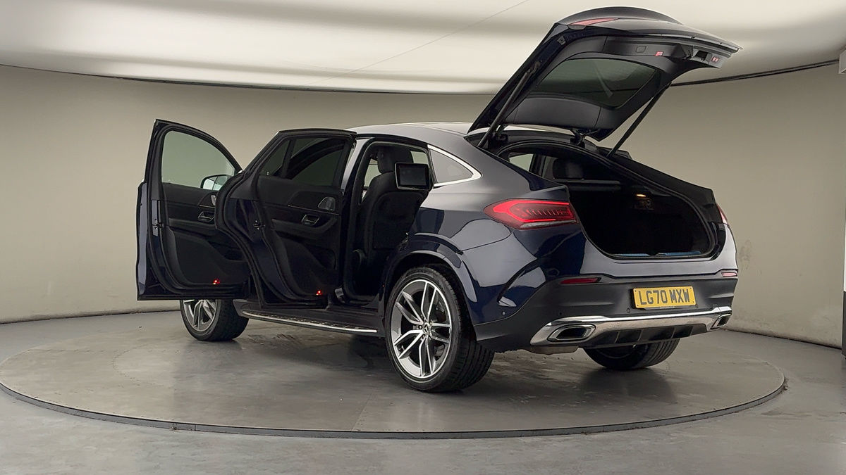 More views of Mercedes-Benz GLE