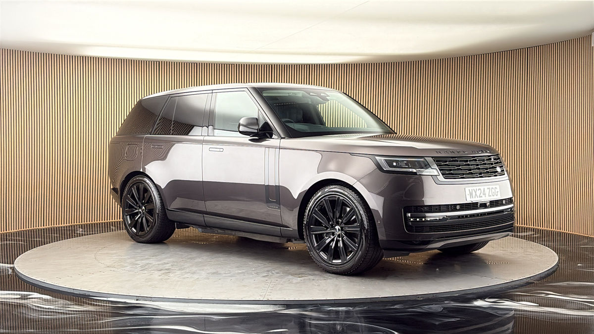 More views of Land Rover Range Rover