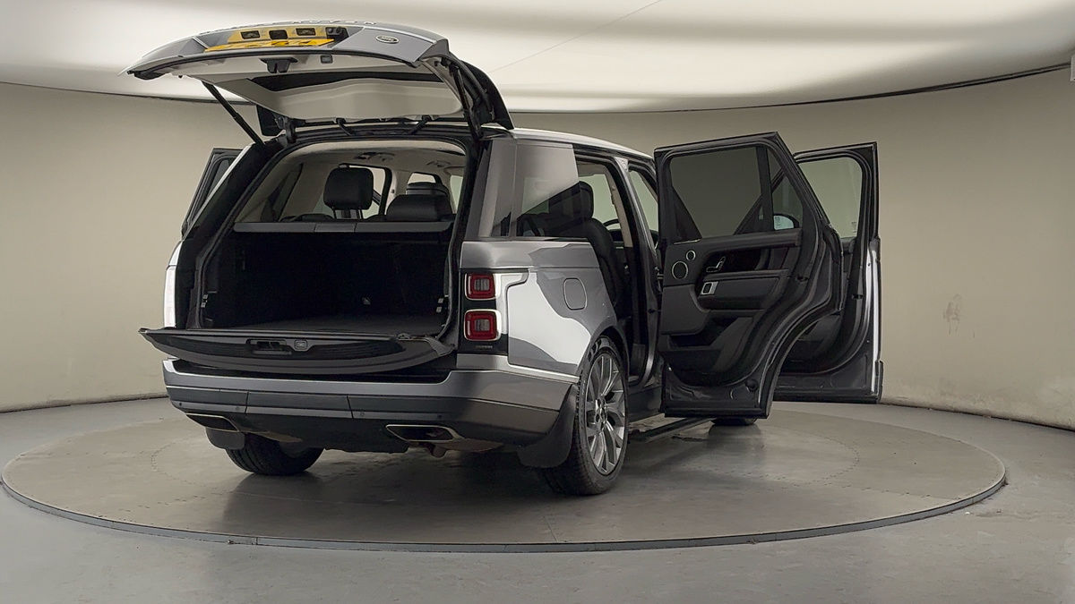 More views of Land Rover Range Rover