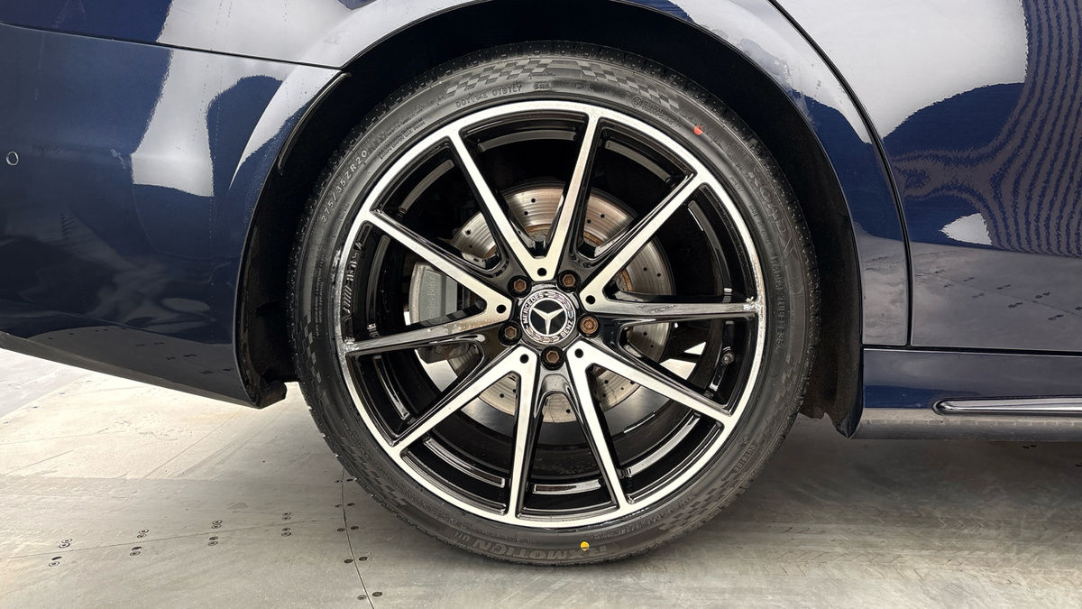 Mercedes-Benz S Class Image 10