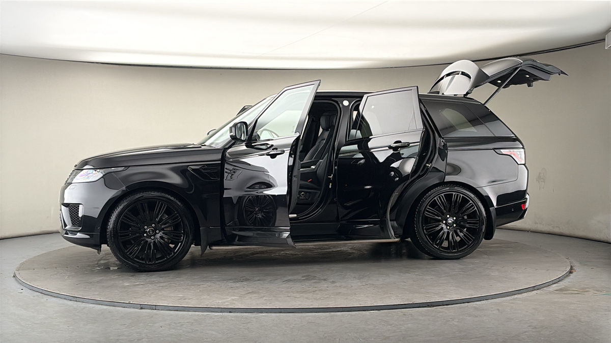 More views of Land Rover Range Rover Sport